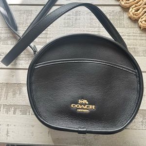 Coach black canteen bag